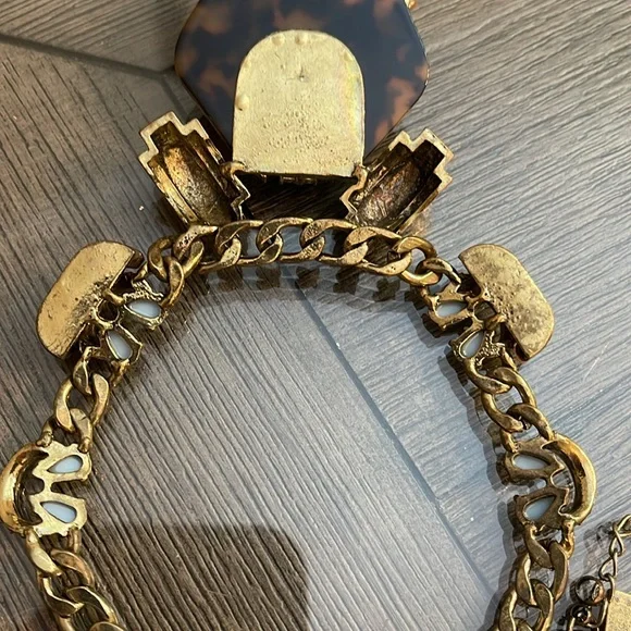 Simple Addiction Antique Gold Statement Necklace - Picture 9 of 16